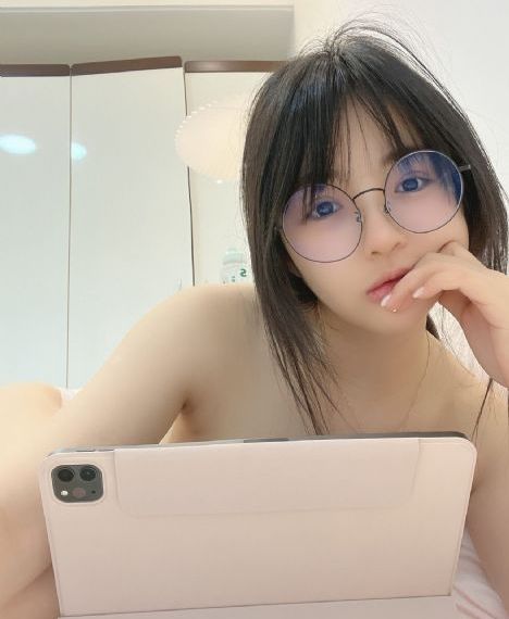 日本换毛片_720高清在线